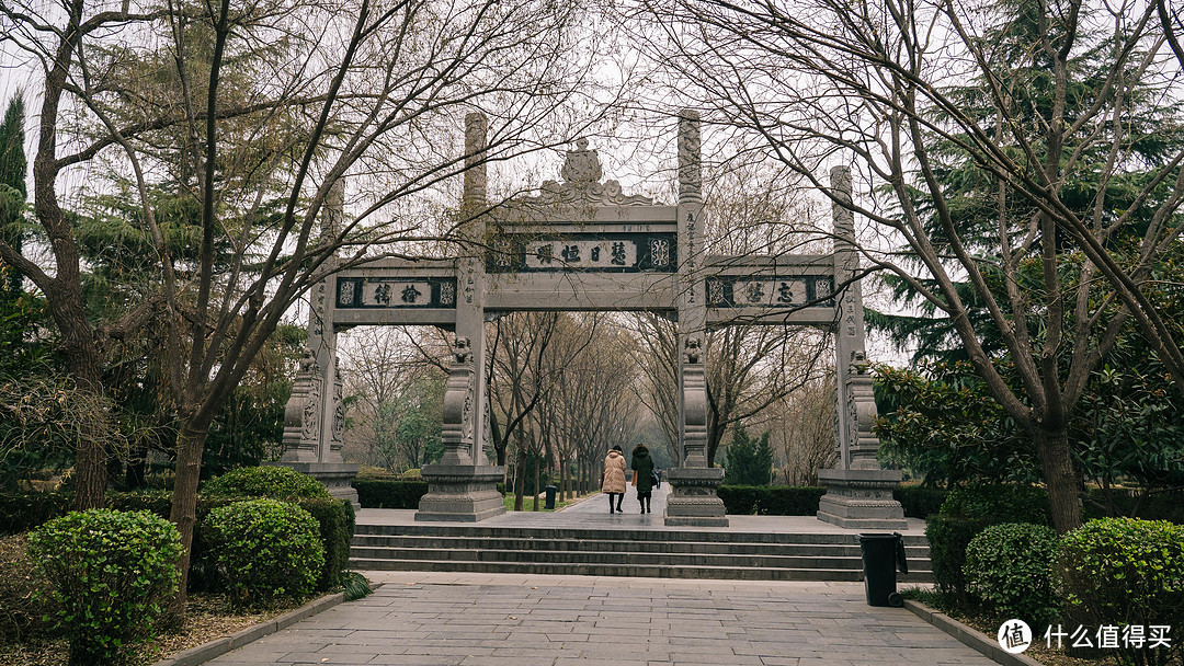 游龙门赏白马——洛阳烟火，一望千年