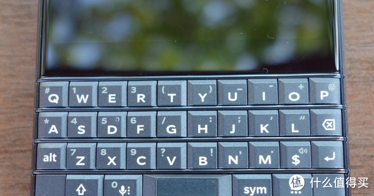 超小众的一款手机，BlackBerry黑莓 Key2 LE 详细评测
