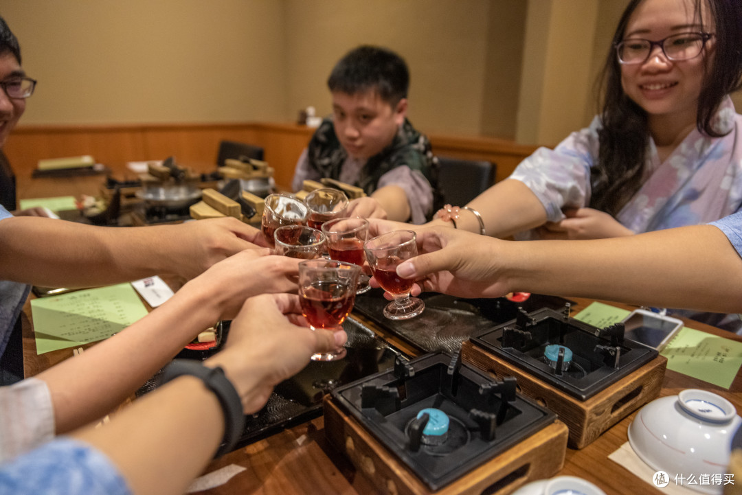 干杯~!(゜-゜)つロ