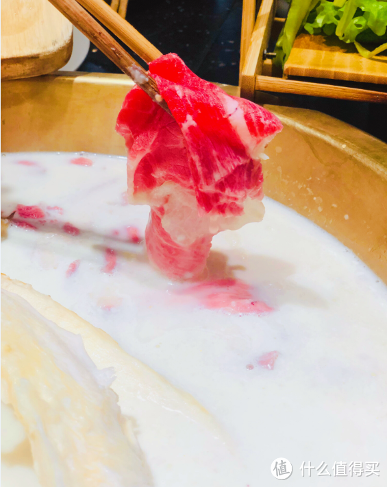 三顾魔都网红奶茶锅,到底是神仙组合还是黑暗料理?