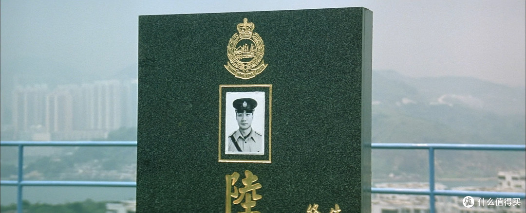 2年时间没找过陈永仁,陈虽然身在黑帮,但是从来没有忘记自己的誓言,"