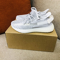 阿迪达斯 YEEZY 350 ?运动鞋使用总结(鞋带|鞋头|鞋垫|提环)