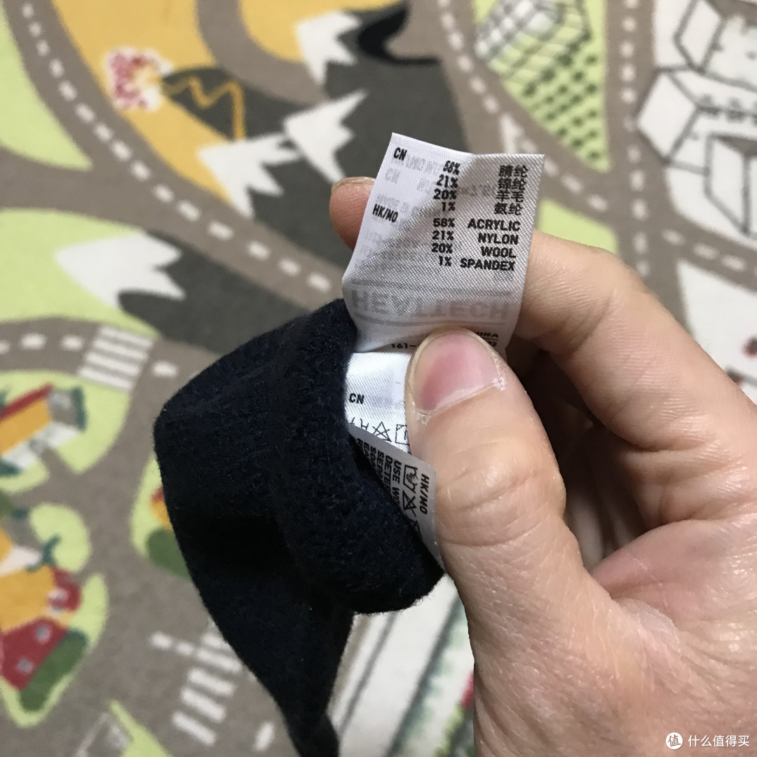 应季的便宜货！优衣库HEATTECH手套两副