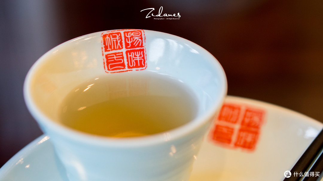 烟花三月下扬州,瘦西湖畔“皮包水”,探店扬州最受游客欢迎的早茶名店——趣园(瘦西湖迎宾馆店)