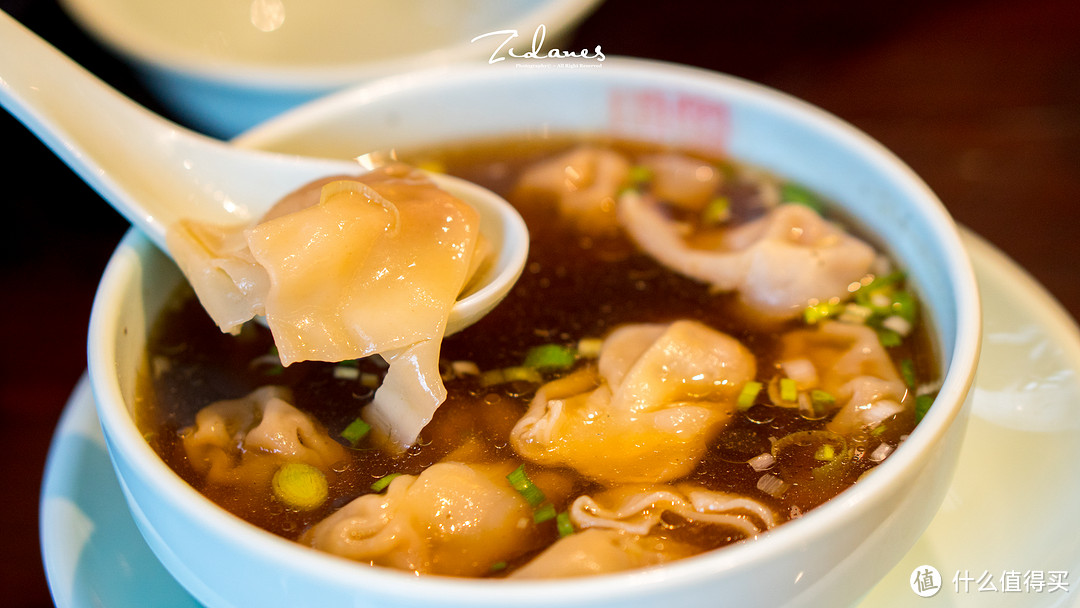 烟花三月下扬州,瘦西湖畔“皮包水”,探店扬州最受游客欢迎的早茶名店——趣园(瘦西湖迎宾馆店)