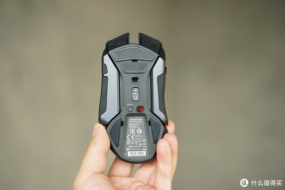 *级硬核加信仰加持:赛睿Rival 650 无线双模鼠标上手体验