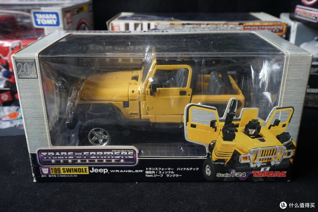 精美的金属车模,永远的变形金刚:TAKARA TOMY 变形金刚 BinalTech系列收藏展