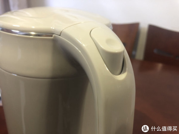 壶盖按键
