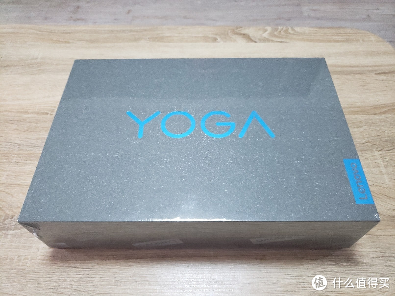 来不及解释了快上车！躲在被窝里偷笑吧！联想yoga7pro简单开箱