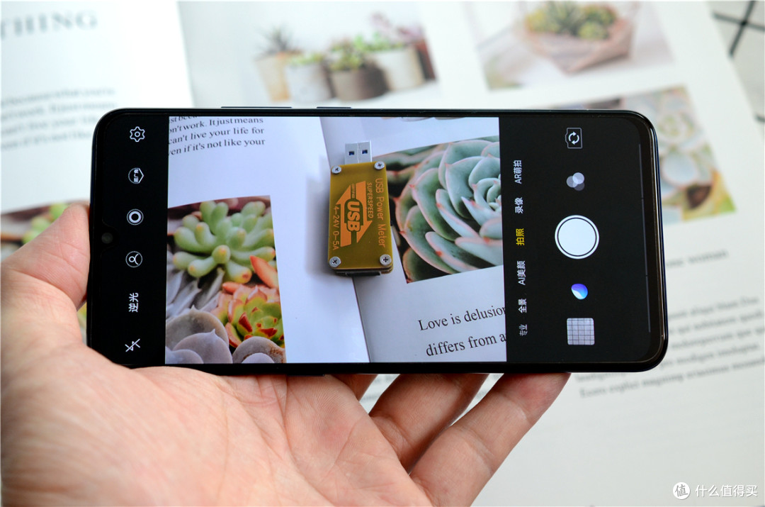 主打广角和高颜值的它成功吸引了小姐姐vivo X23使用分享