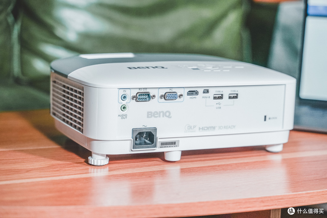 大势所趋ai投影明基i706智能家用投影机