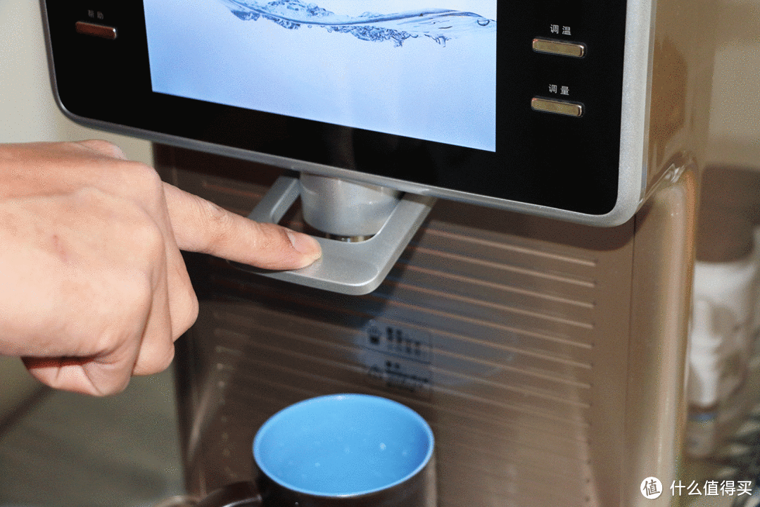 可出热水的桌面式净水机，净水加热二合一：碧云泉R702净水机体验