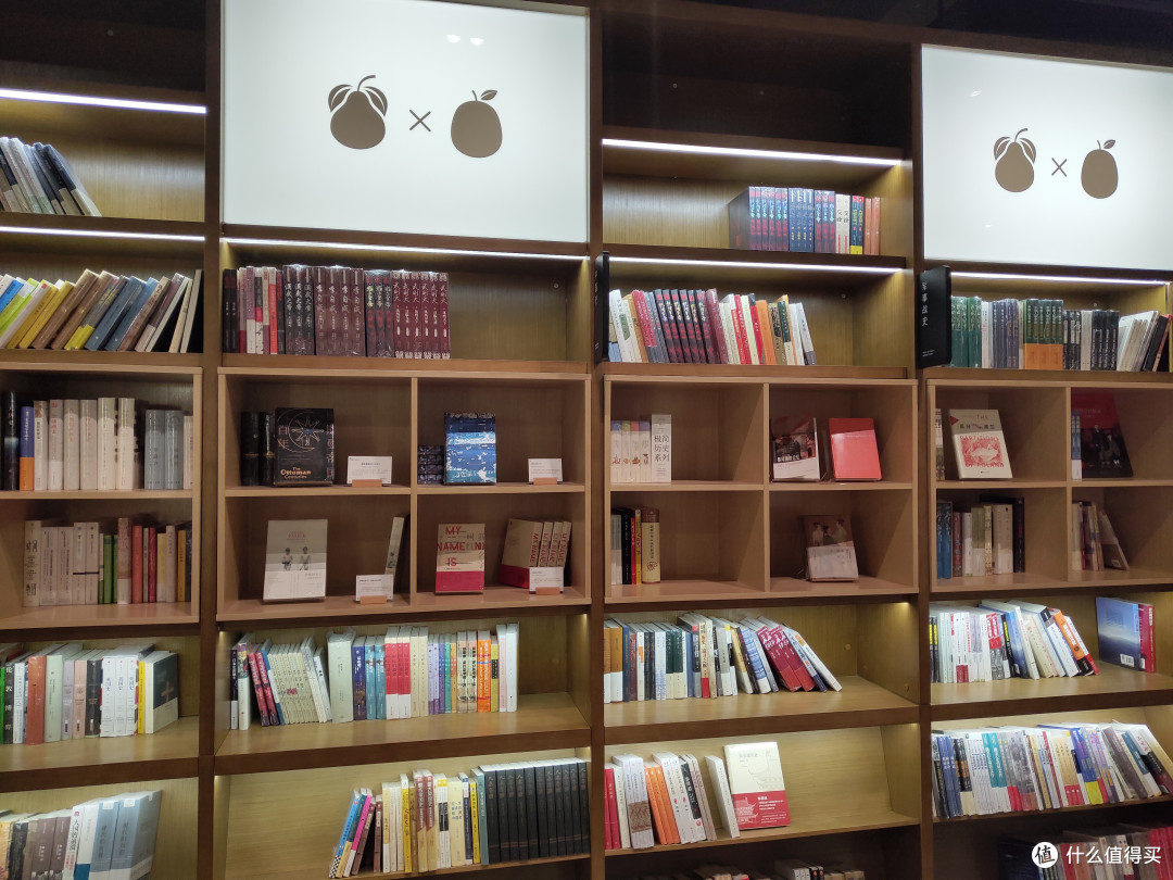 城市与书店:梨枣书店初探,宁波文艺青年打卡新地标?!