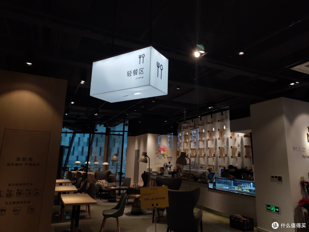 城市与书店:梨枣书店初探,宁波文艺青年打卡新地标?!