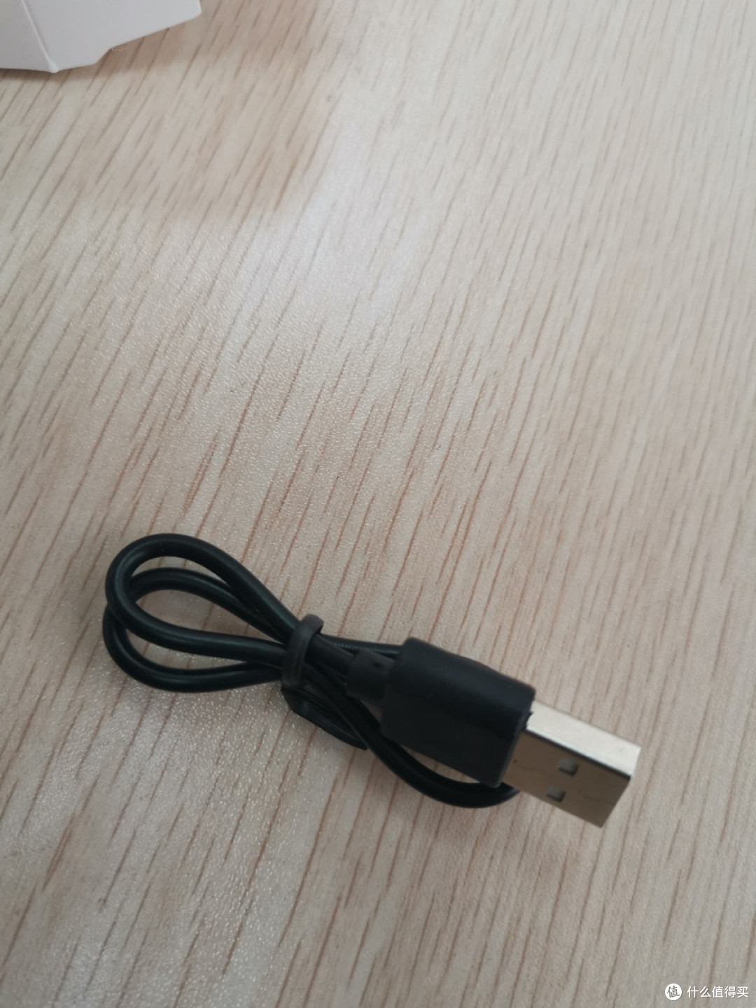 你们可能想象不到7.8元的蓝牙耳机是什么个样子