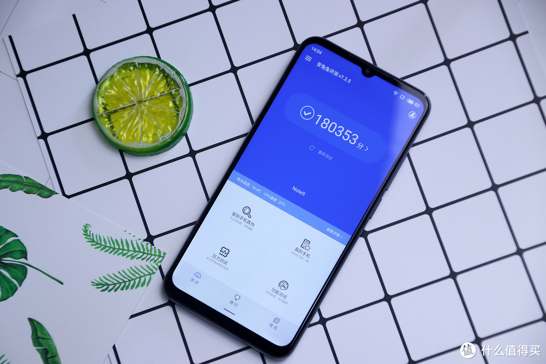没错，魅族化身定制狂魔，Note9评测来了！