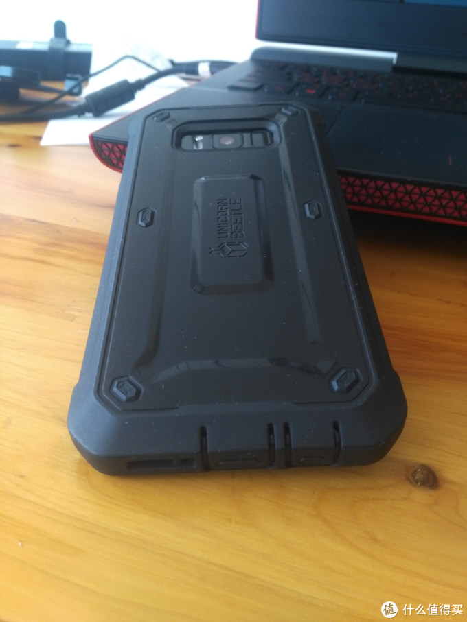 五代三星无线充电器开箱