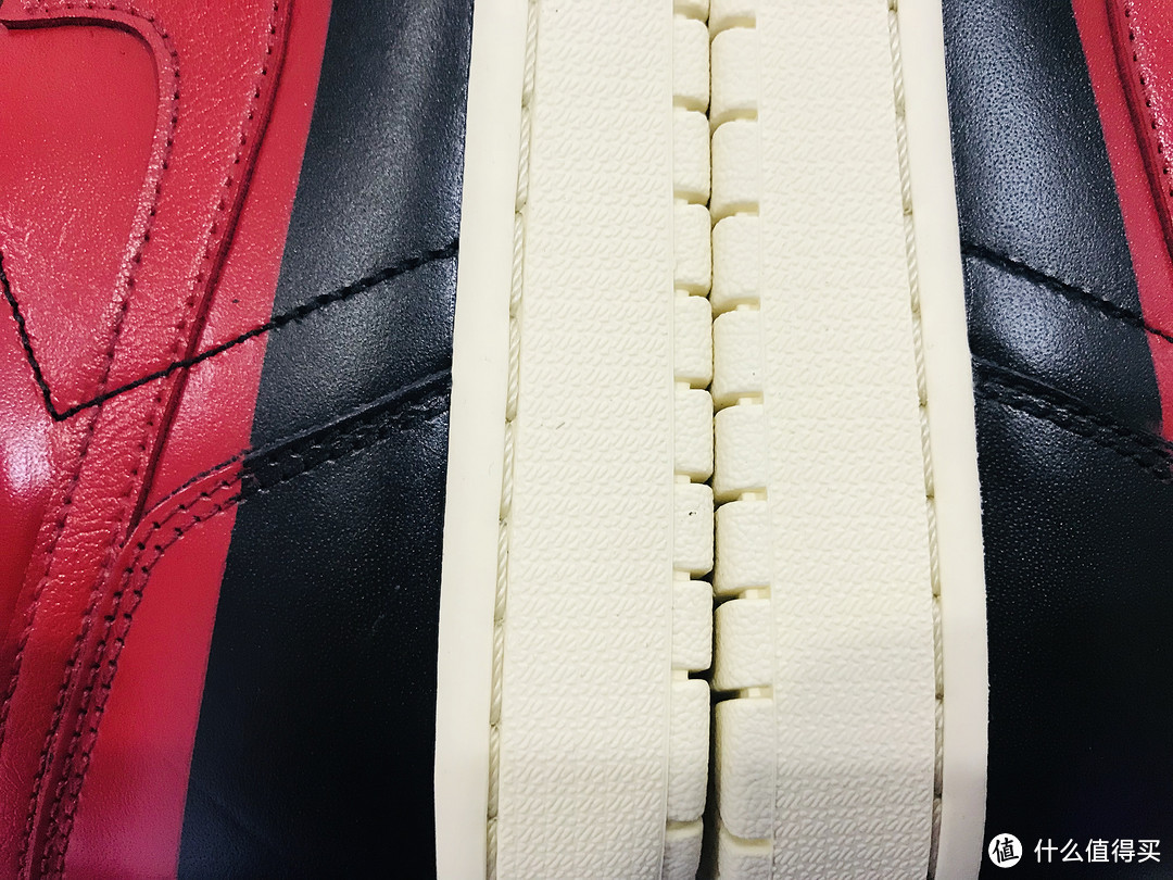 另类禁穿Air Jordan 1开箱，细节比aj6黑红好太多了！