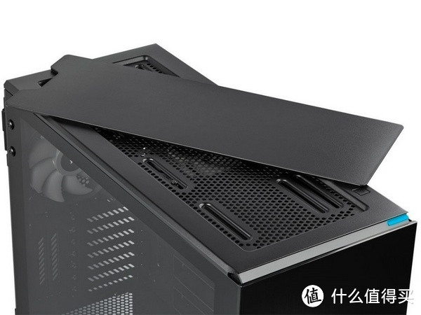 散热静音两相宜：CORSAIR 美商海盗船 发布 Carbide 678C 机箱