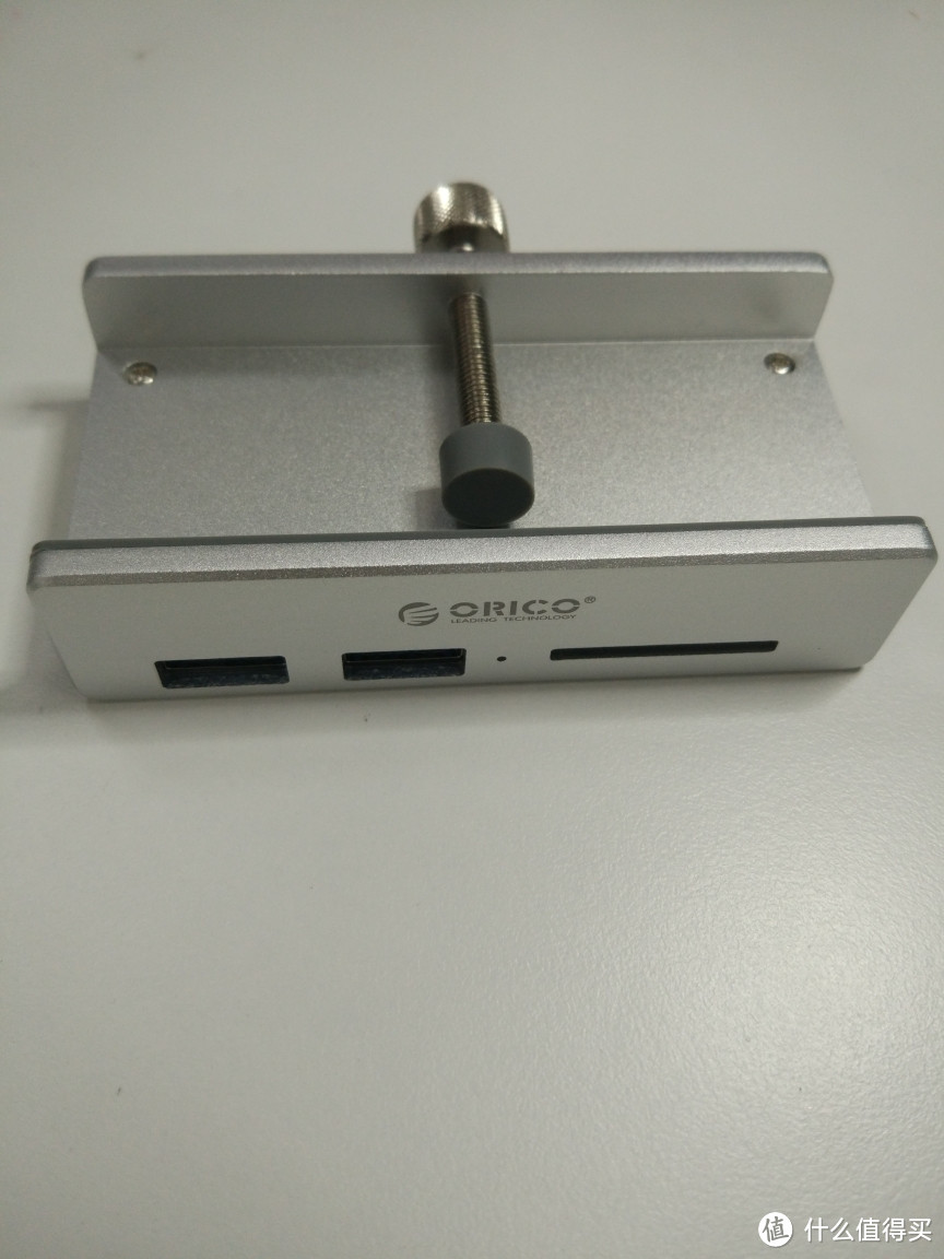 Orico 奥睿科铝合金桌面USB扩展器 