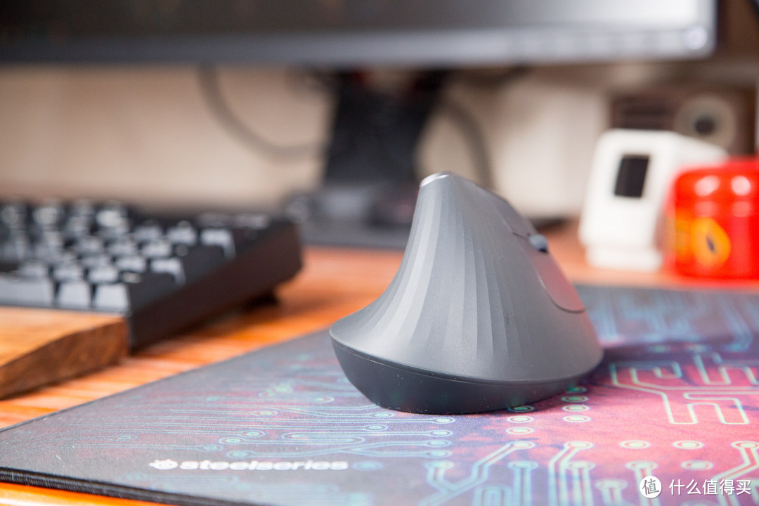 最佳办公鼠标?罗技 Logitech MX Vertical 垂直鼠标测评体验