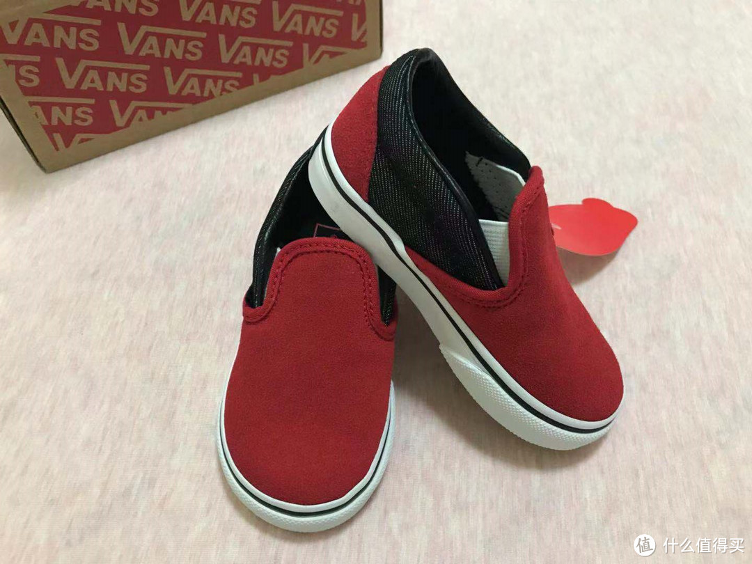 Vans/范斯春季红黑色小童运动帆布鞋开箱