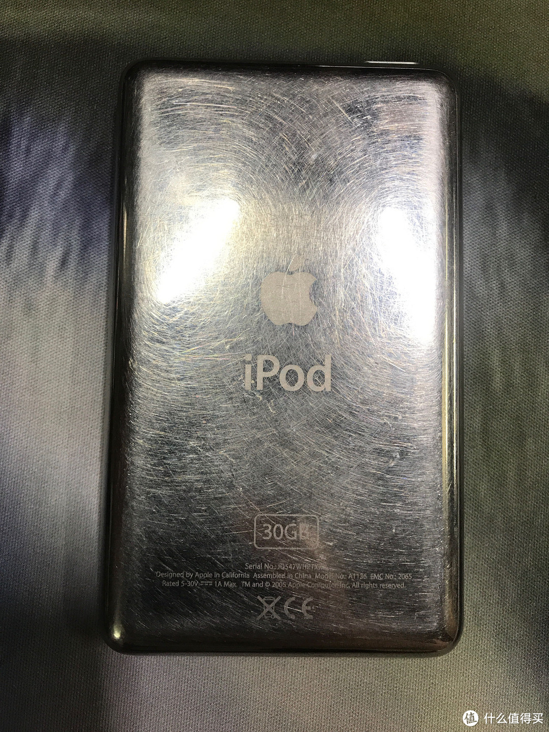 来自苹果的执着，ipod classic你值得买的音乐播放器！