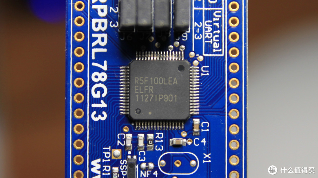 板载Renesas RL78架构芯片R5F100LEA