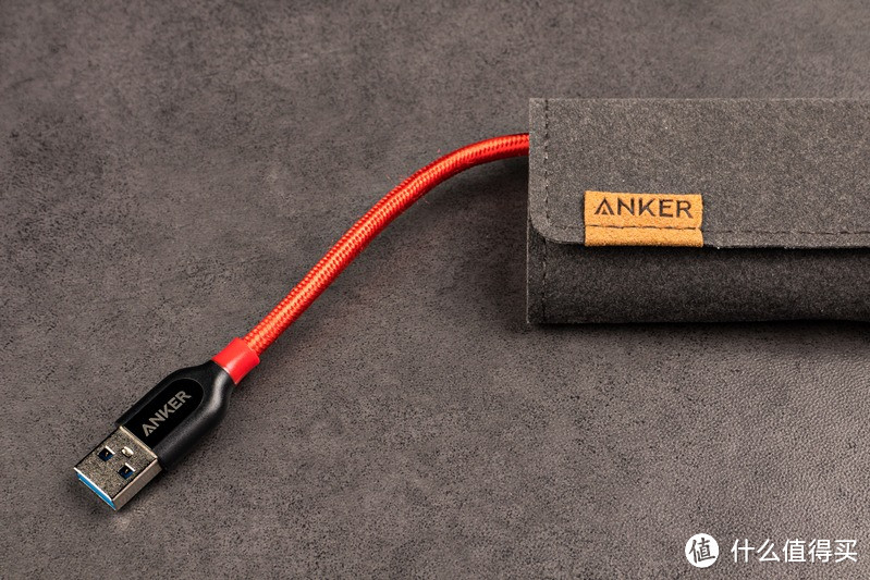 拉动一辆汽车就靠它了 ANKER PowerLine+ USB Type-C