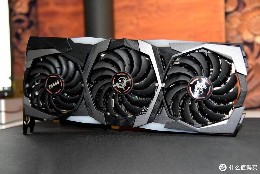 VR只是借口，光追才是动力——微星（MSI）GeForce RTX 2080 GAMING X TRIO魔龙剁手