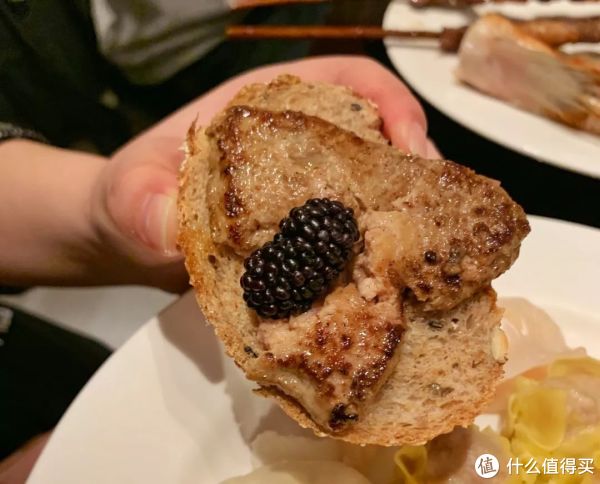 环球港凯悦现烤牛羊排+鹅肝+乳猪+甜虾畅吃！上海环球港凯悦酒店自助餐