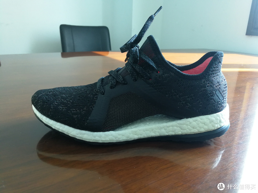 蛮划算的，200多元的Adidas Pureboost 开箱