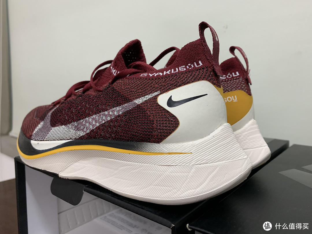 高桥盾(JunTakahashi)压制一切是限量版的美!Nike Vapor4% Flyknit GYAKUSOU & React Element87/UNDERCOVER