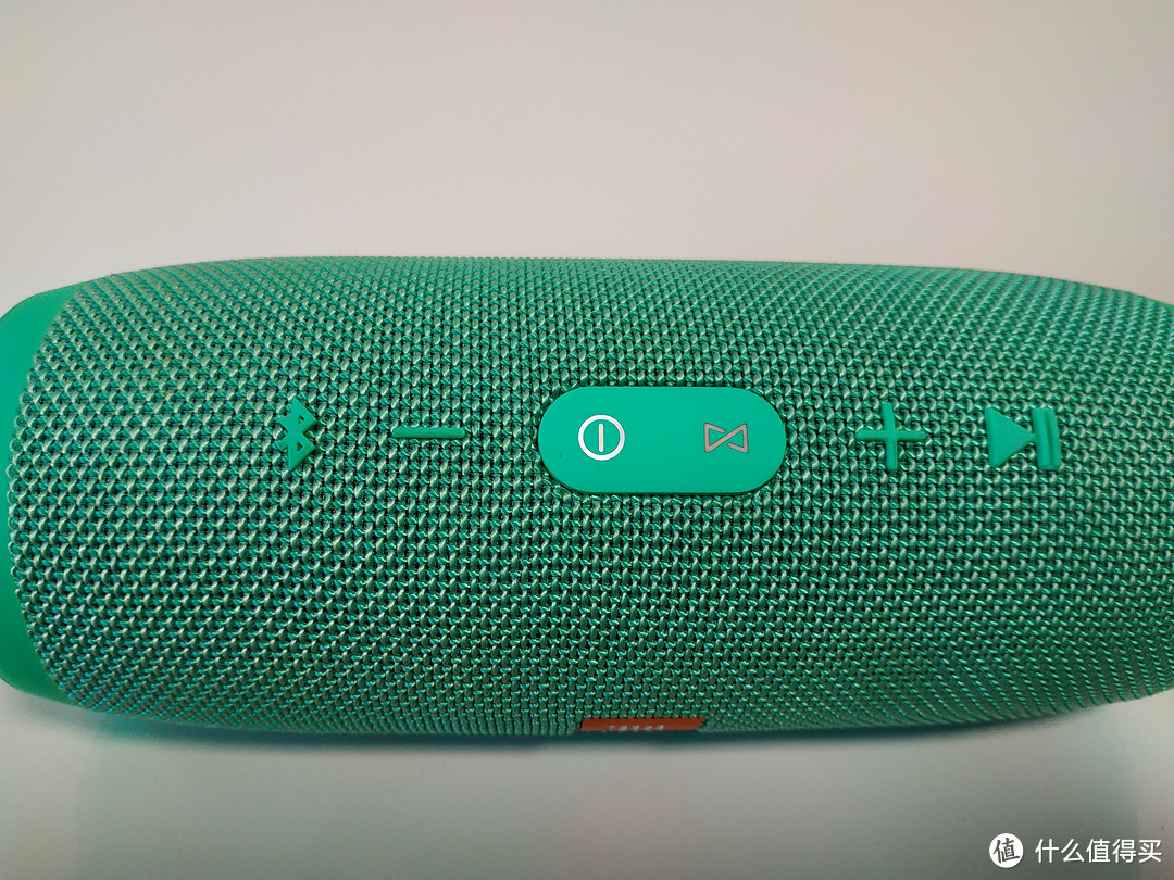 躁动的动次打次,JBL CHARGE 3使用小测