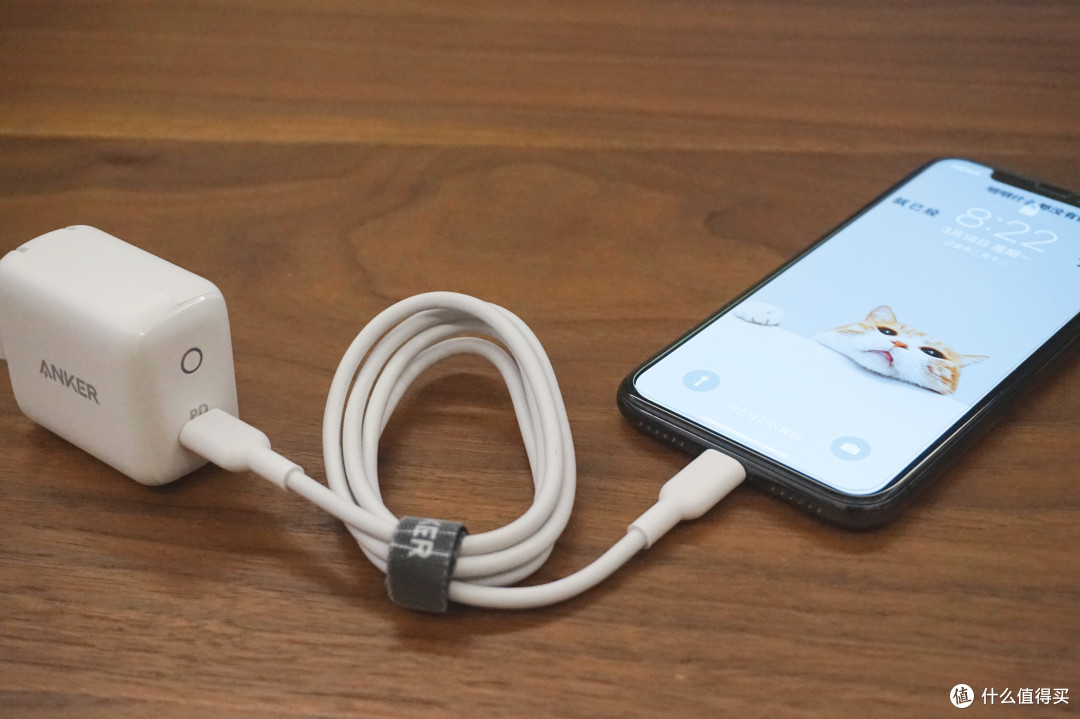9102年告别五福一安——ANKER Powerline II C to L数据线充电器评测
