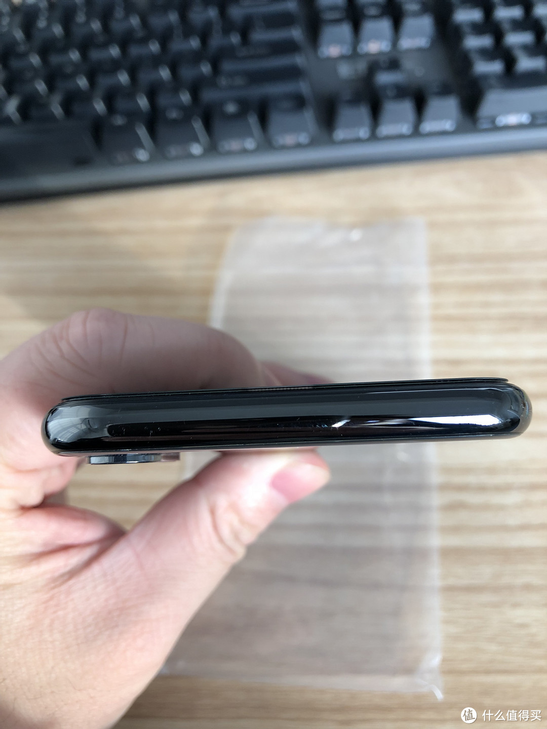 有锁iPhone手机是什么套路？到底能不能买？美版iPhone X 开箱晒单