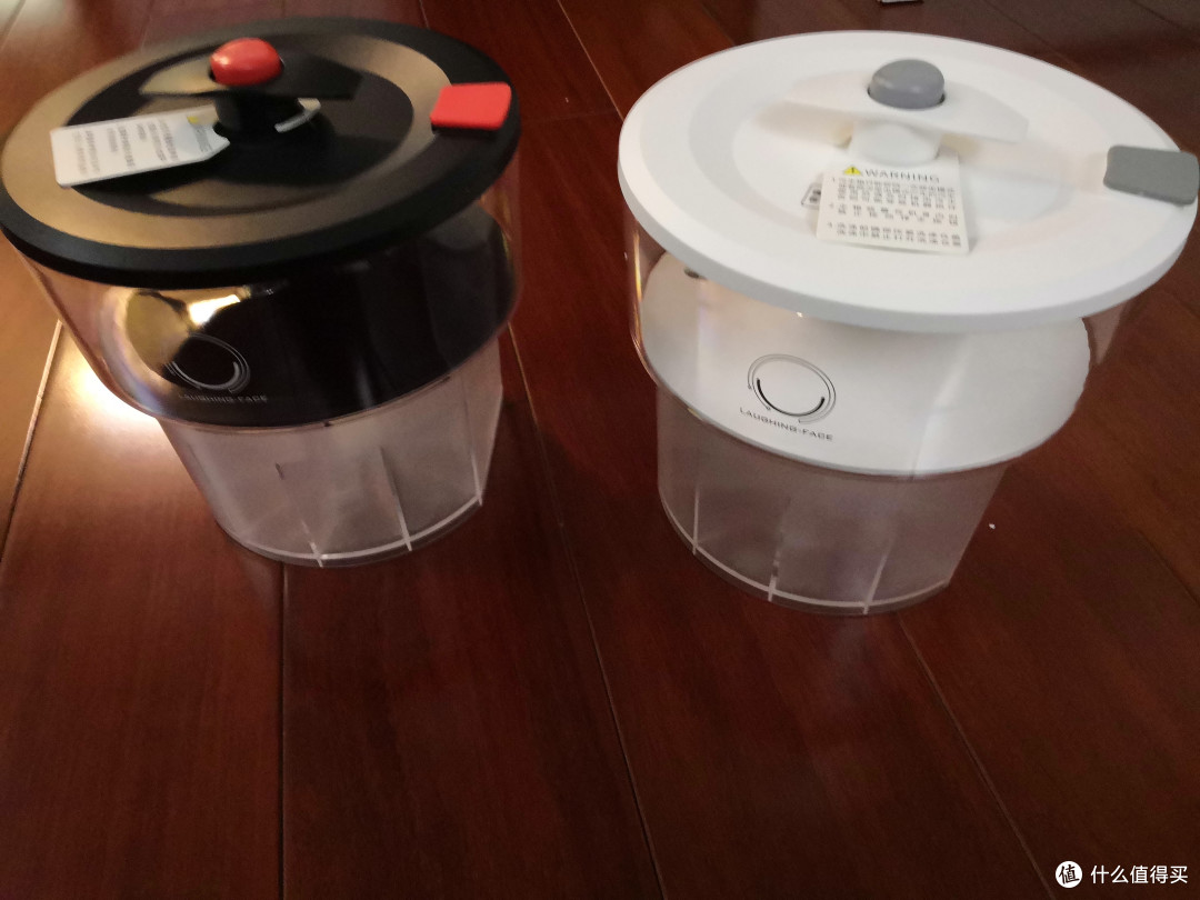双手互博,黑白双煞:笑脸科技内裤洗护机&洗袜机使用评测