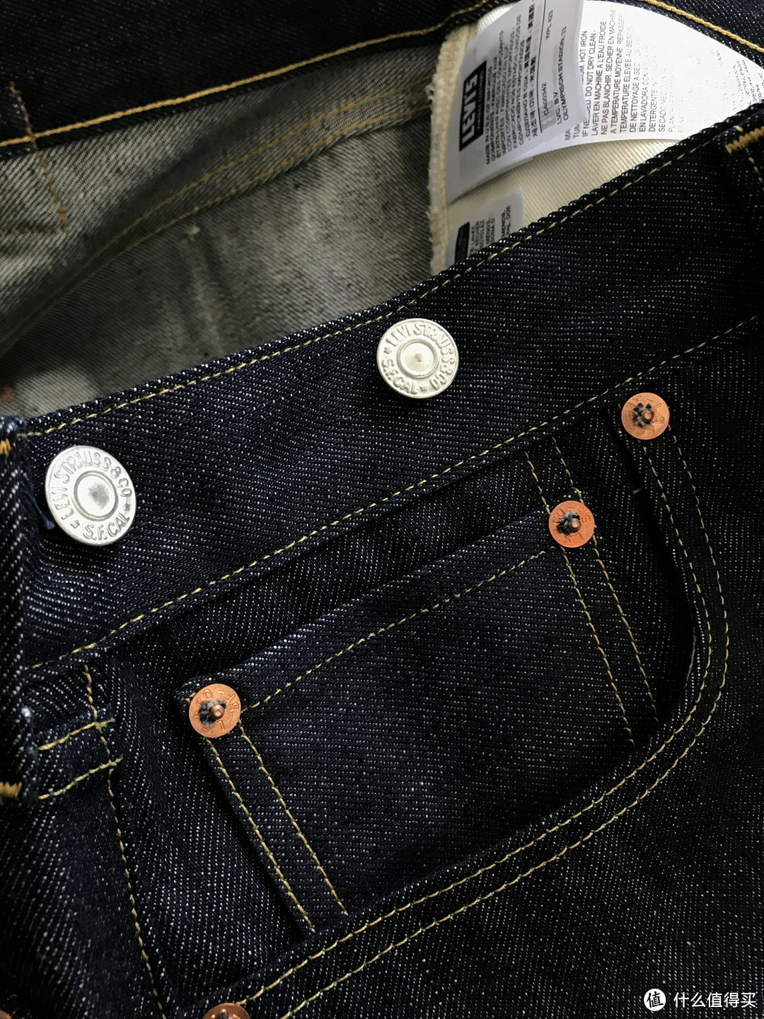 重温经典！有个小白布标的Levi's Vintage Clothing 1933 501究竟有何不同