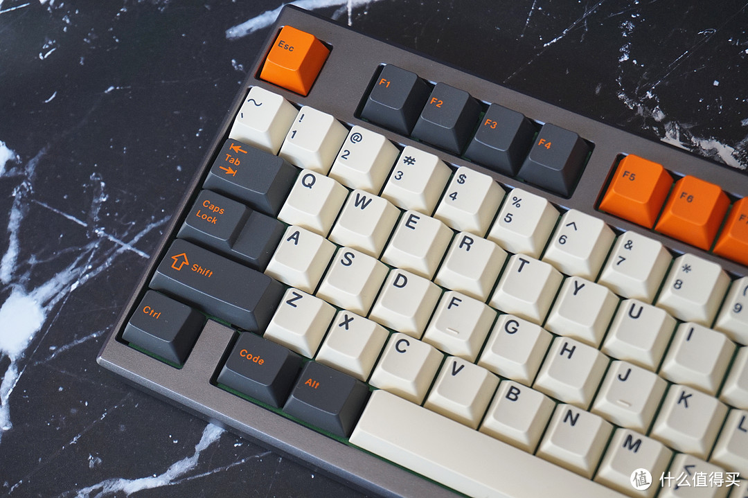 GMK大碳，我来了—GMK Carbon二色键帽开箱晒物