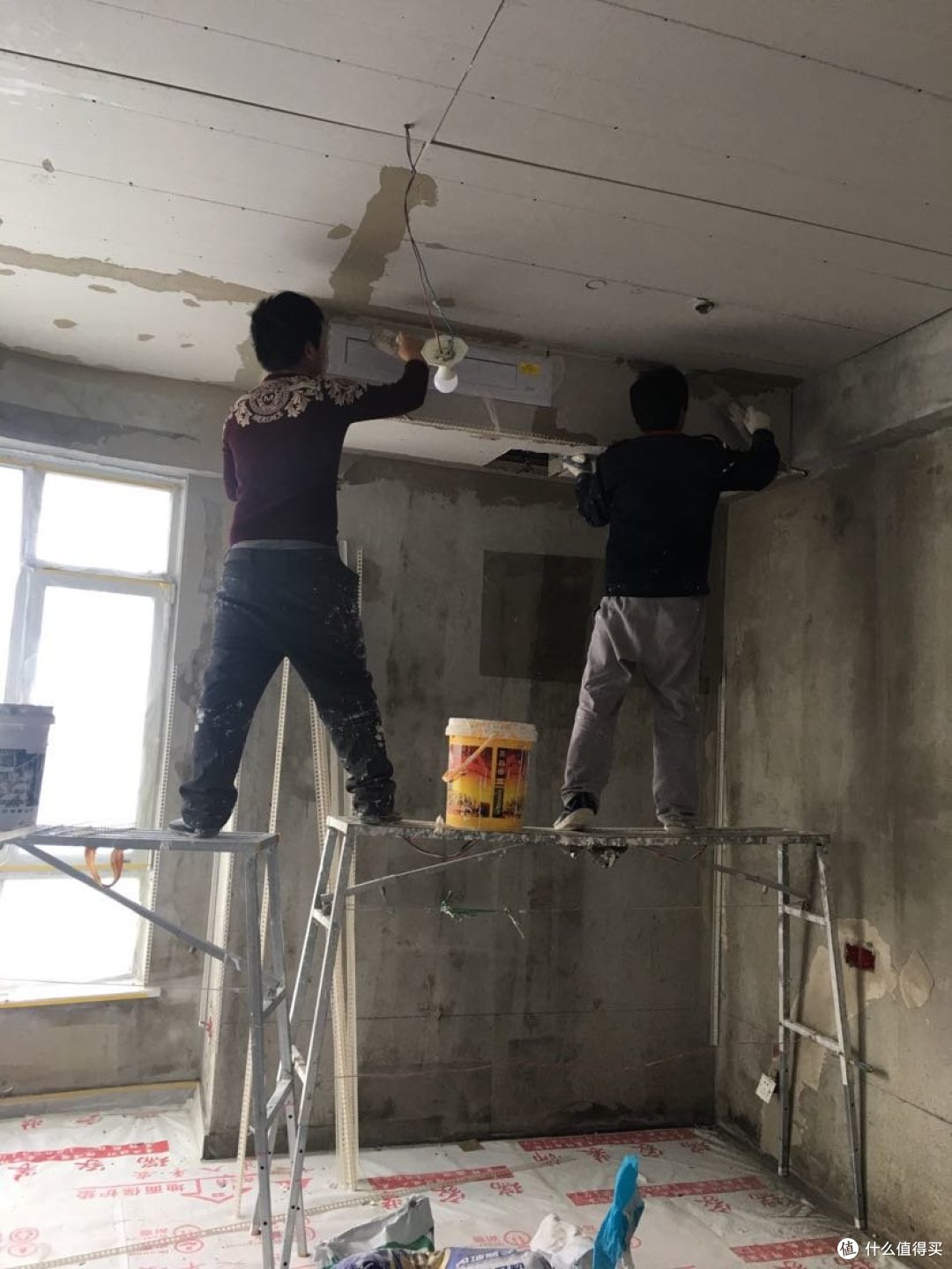 油漆工师傅很赞,干活认真仔细