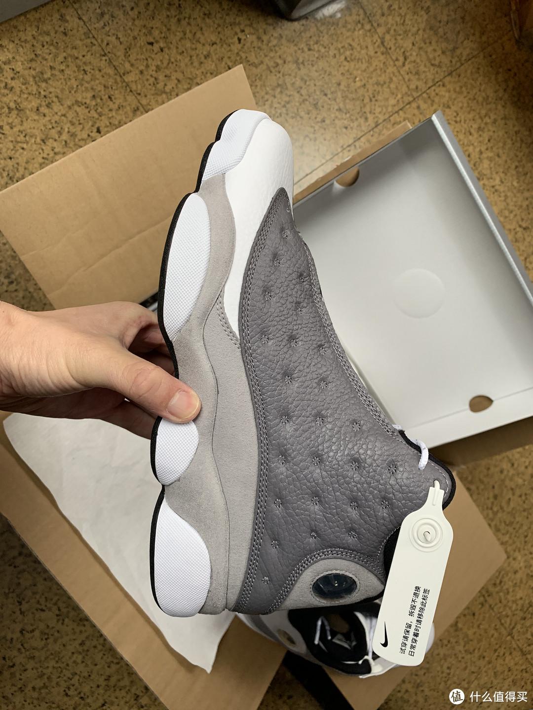 元年质感， 绝对被低估的高颜值， AIR JORDAN 13 RETRO 渣渣灰Atmosphere Grey