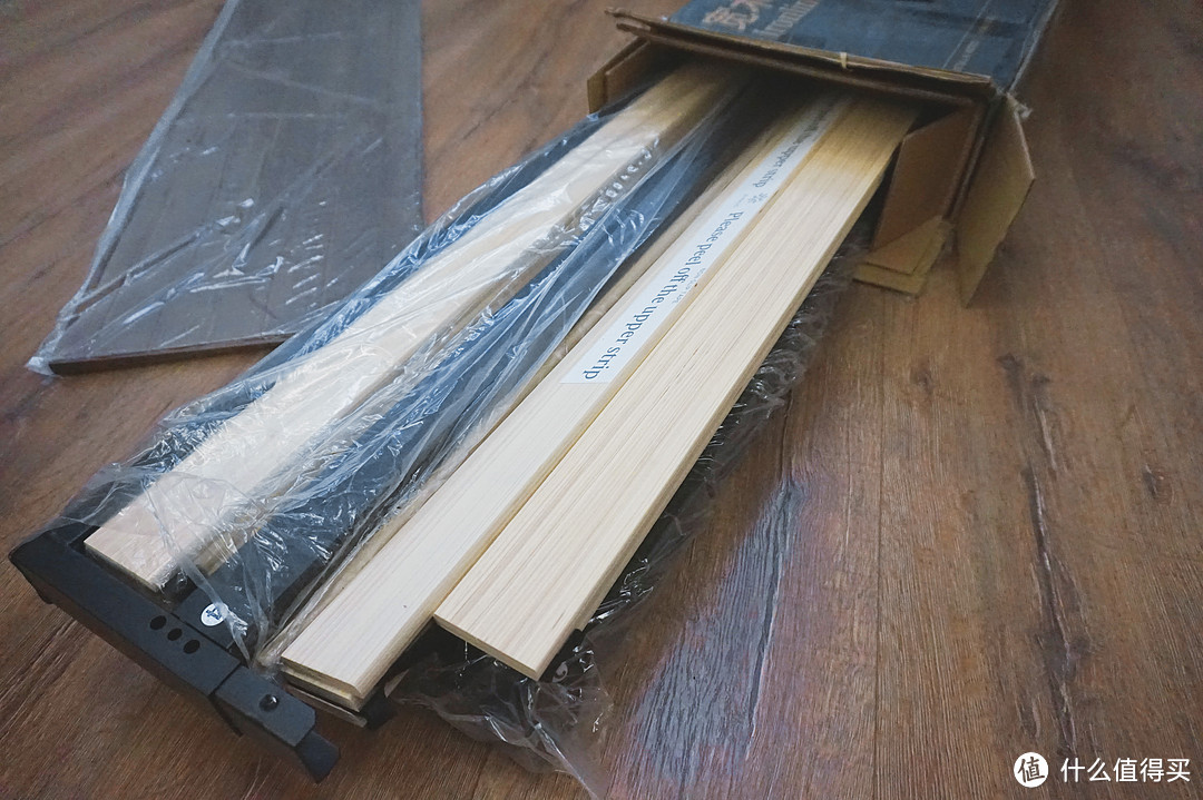 水母装修记 番外：自己动手装个床——Zinus际诺思实木铁艺床 开箱评测