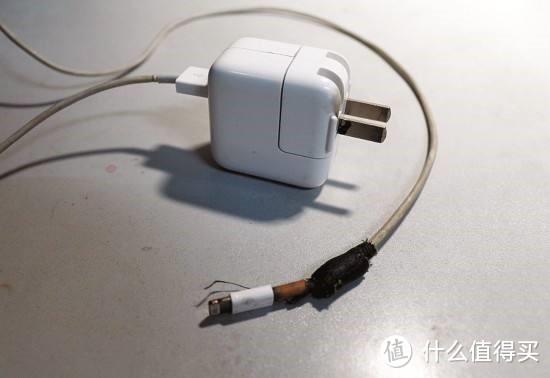 终于可以享受便宜的快充，摩米士USB-C转Lightning充电线使用