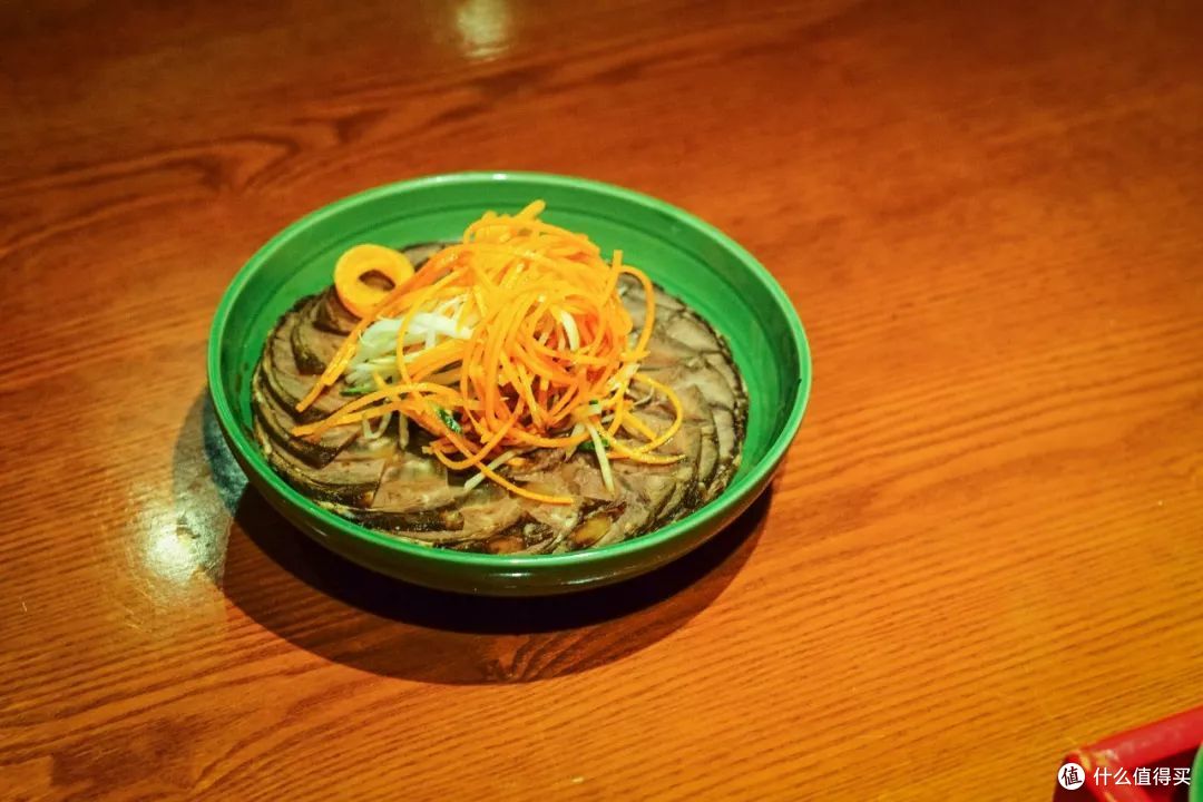 长安壹号的这只鸭子，据说是全国各地凯悦系餐厅烤鸭的祖宗