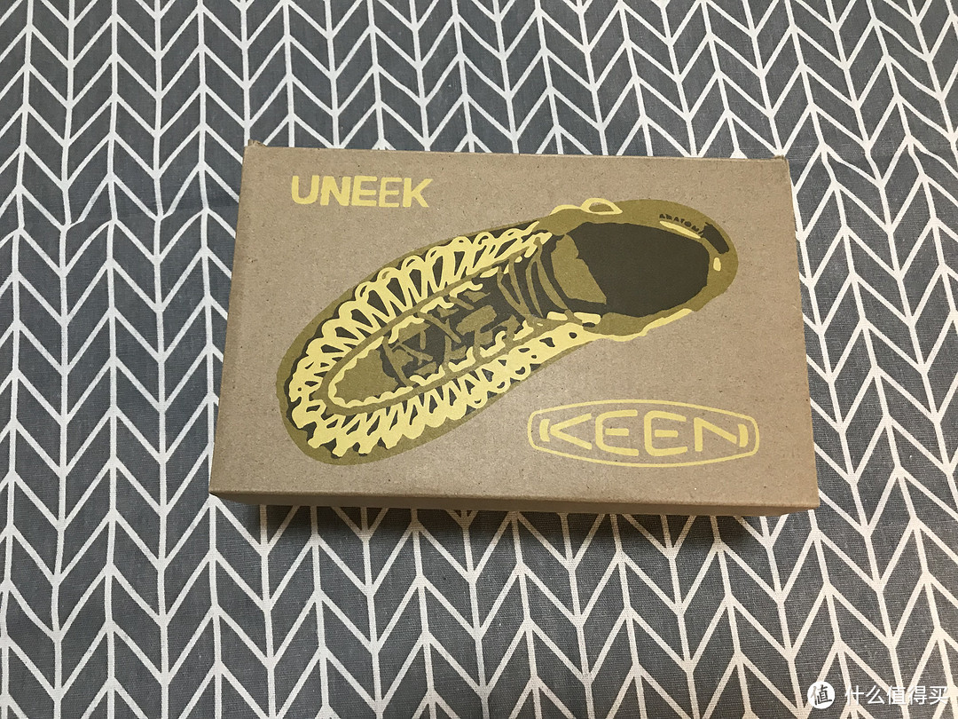 KEEN UNEEK O2 溯溪童鞋