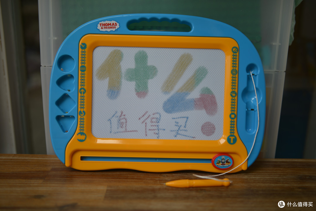 圆形印章写字的效果。可以写粗体。