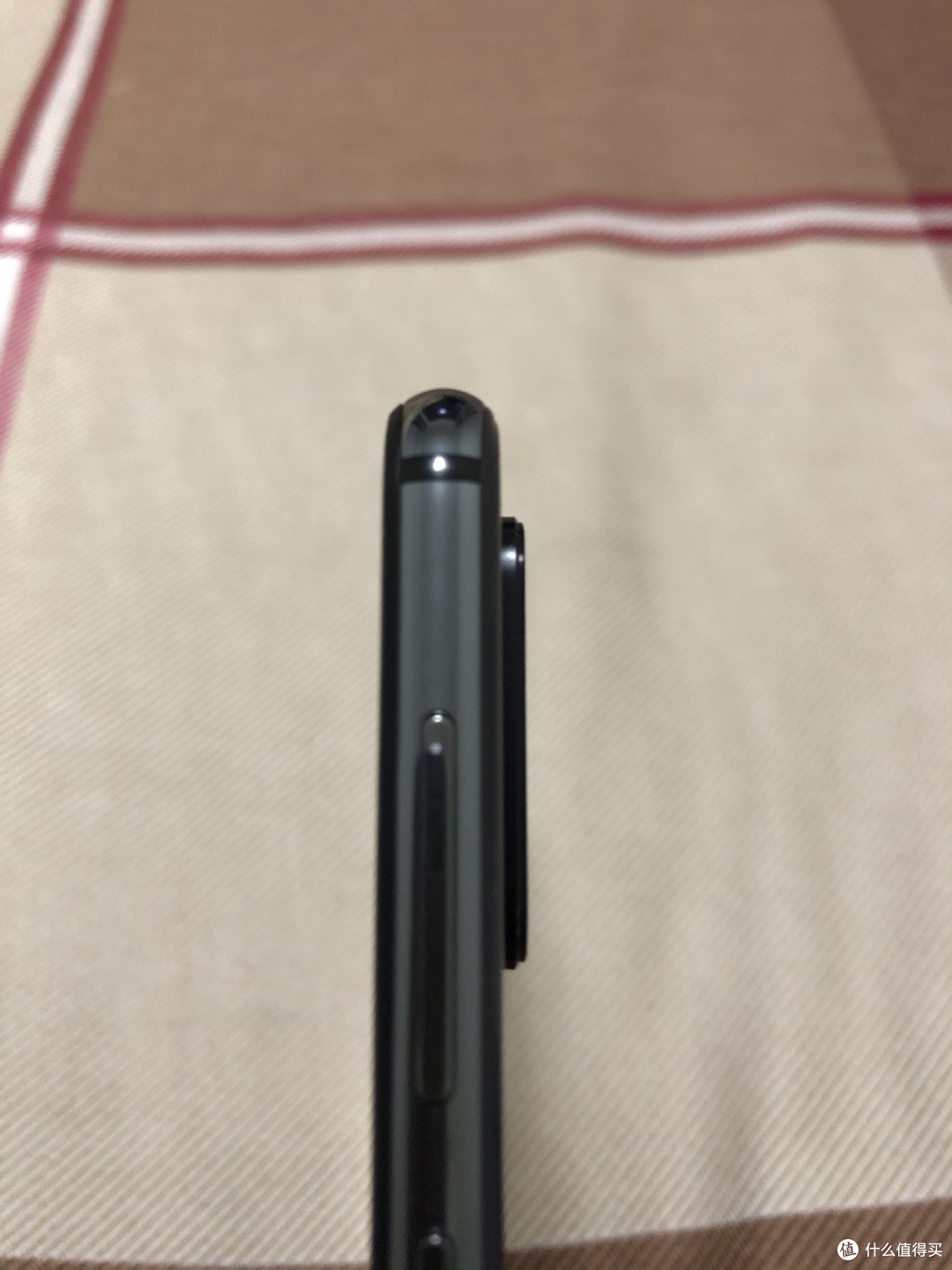 真香，爱不释手的小屏旗舰机—小米9SE