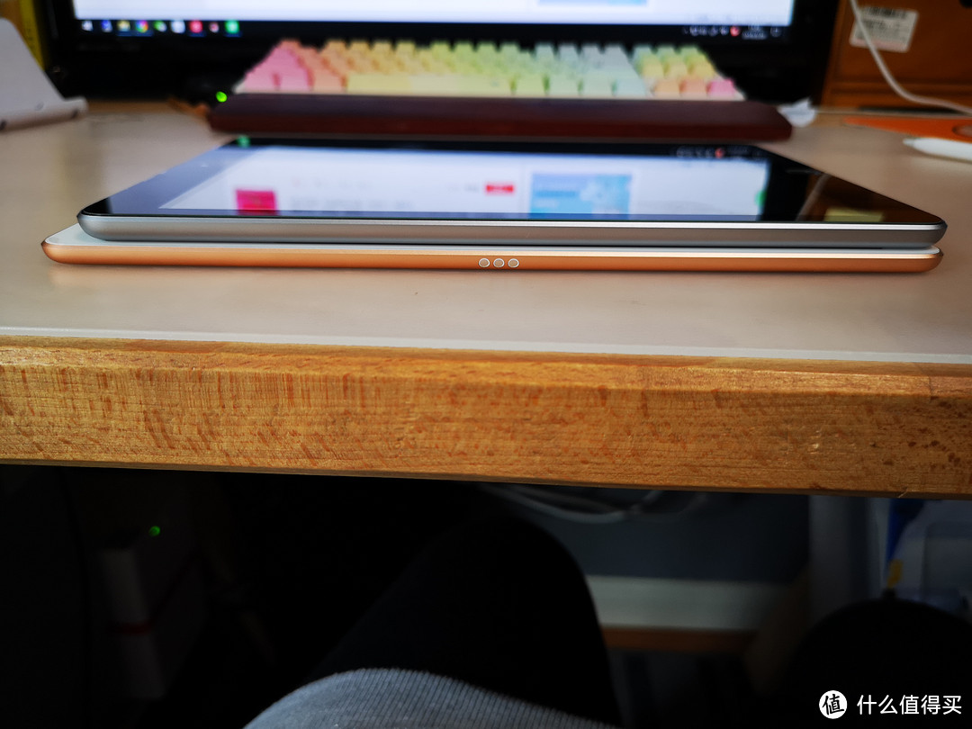 ipad air3 多了smart cover接口（貌似是