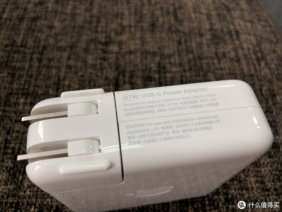 国内首批MFI认证C TO Lightning数据线 ANKER Powerline II 开箱简测