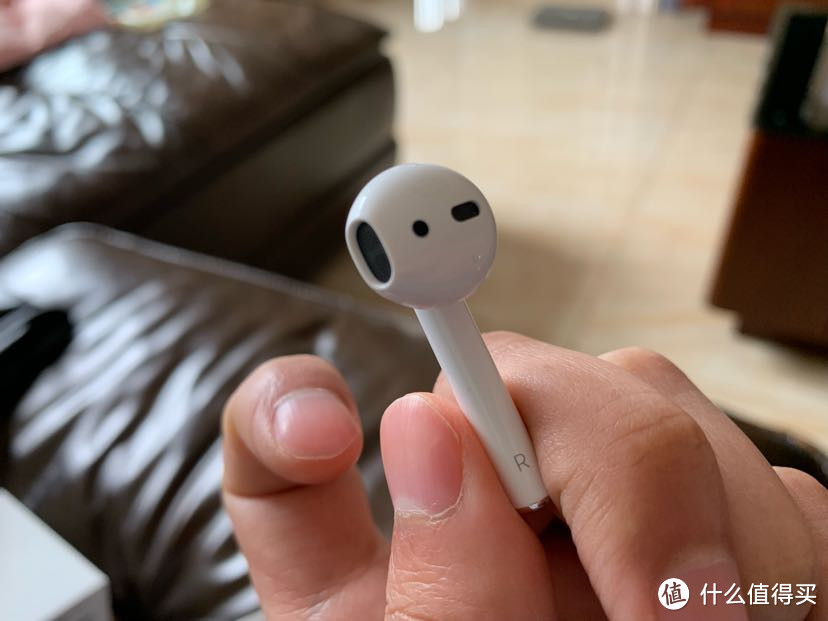 心心念念的airpods 二代，终于到手